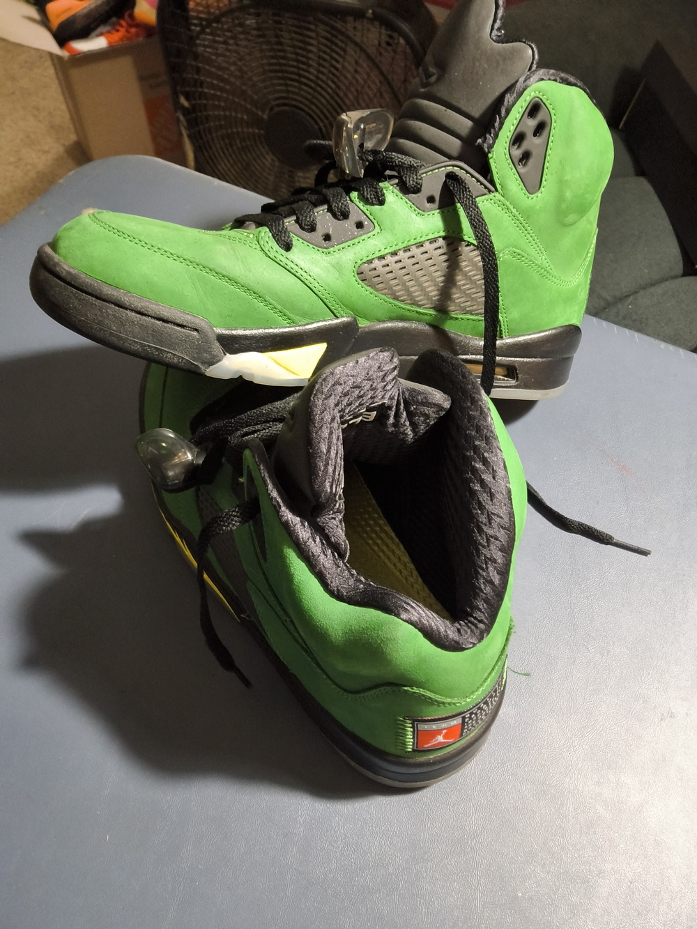 Jordan 5 "Oregon", Size 11m, Men's Retro Basketball Shoes in Green - Picture 7 of 7